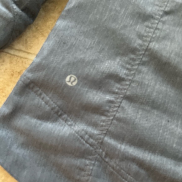 LULULEMON APRES RUN ANORAK GREY - Picture 3 of 5